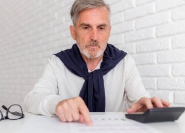 В статье рассматриваются альтернативные способы списания долгов, если банкротство не было одобрено. Описание включает информацию о реструктуризации...