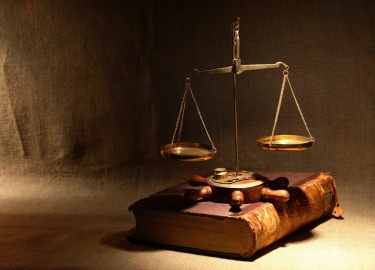 Как подать иск в суд по потребительскому спору? Узнайте, какие документы нужно подготовить, какие сроки соблюдать и к...